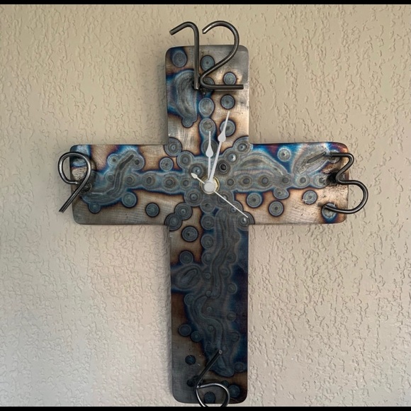 Resin/Metal Clock Examples - Picture 3 of 8